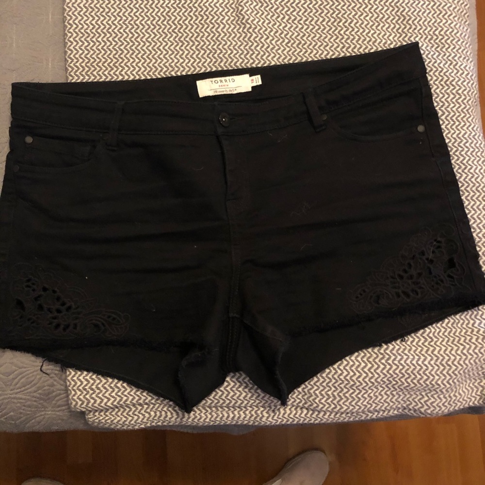 Black Torrid shorts 🖤